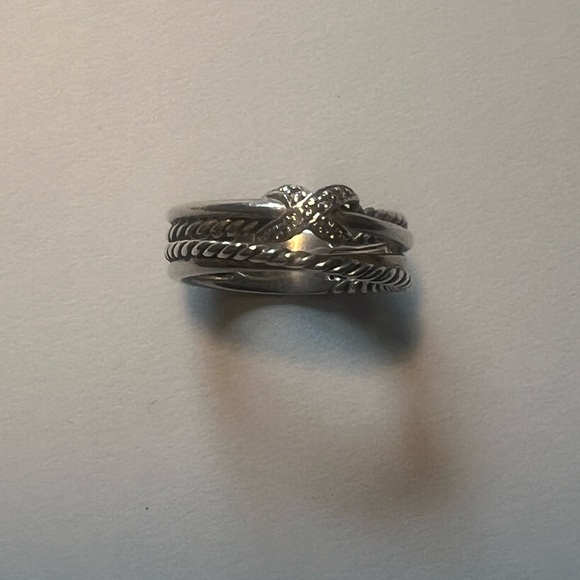 David Yurman Crossover ring silver in original box. Beautiful condition! - Picture 6 of 6
